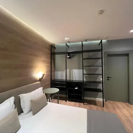 דירה Tirana Apartments טיראנה
