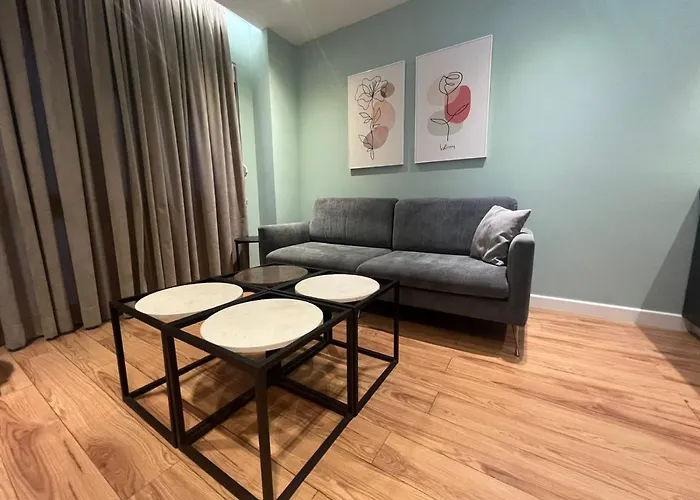 Tirana Apartments *